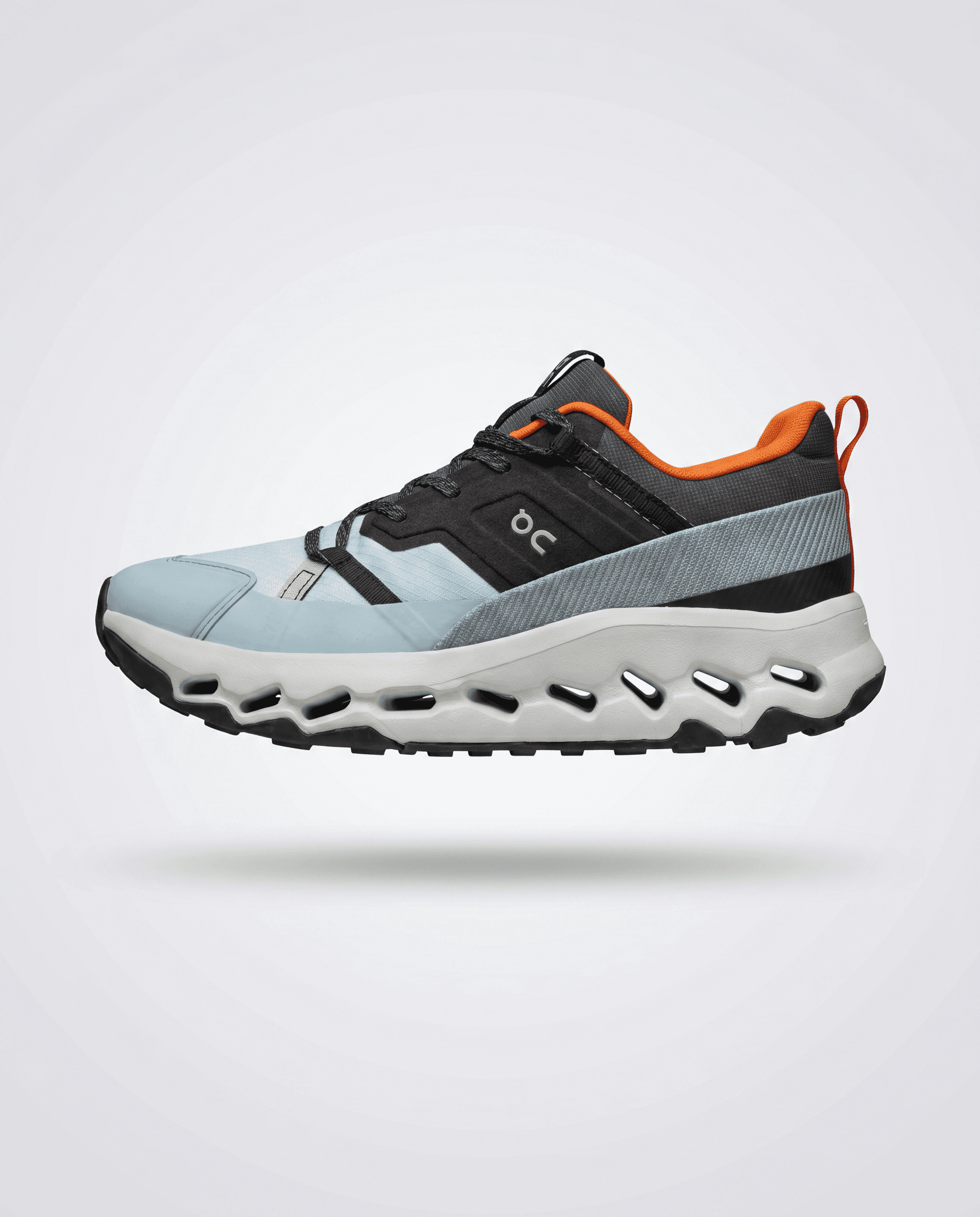 Adidas Cloudfoam yugurish krossovkasi